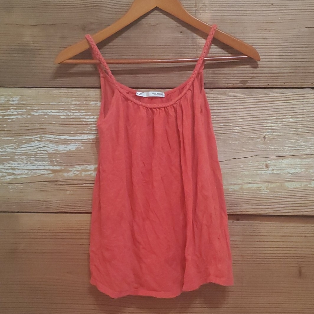 Maurices Tank